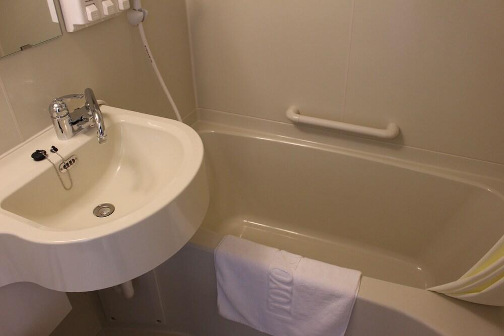 Hotel Livemax Osaka Umeda Nakatsu Екстериор снимка